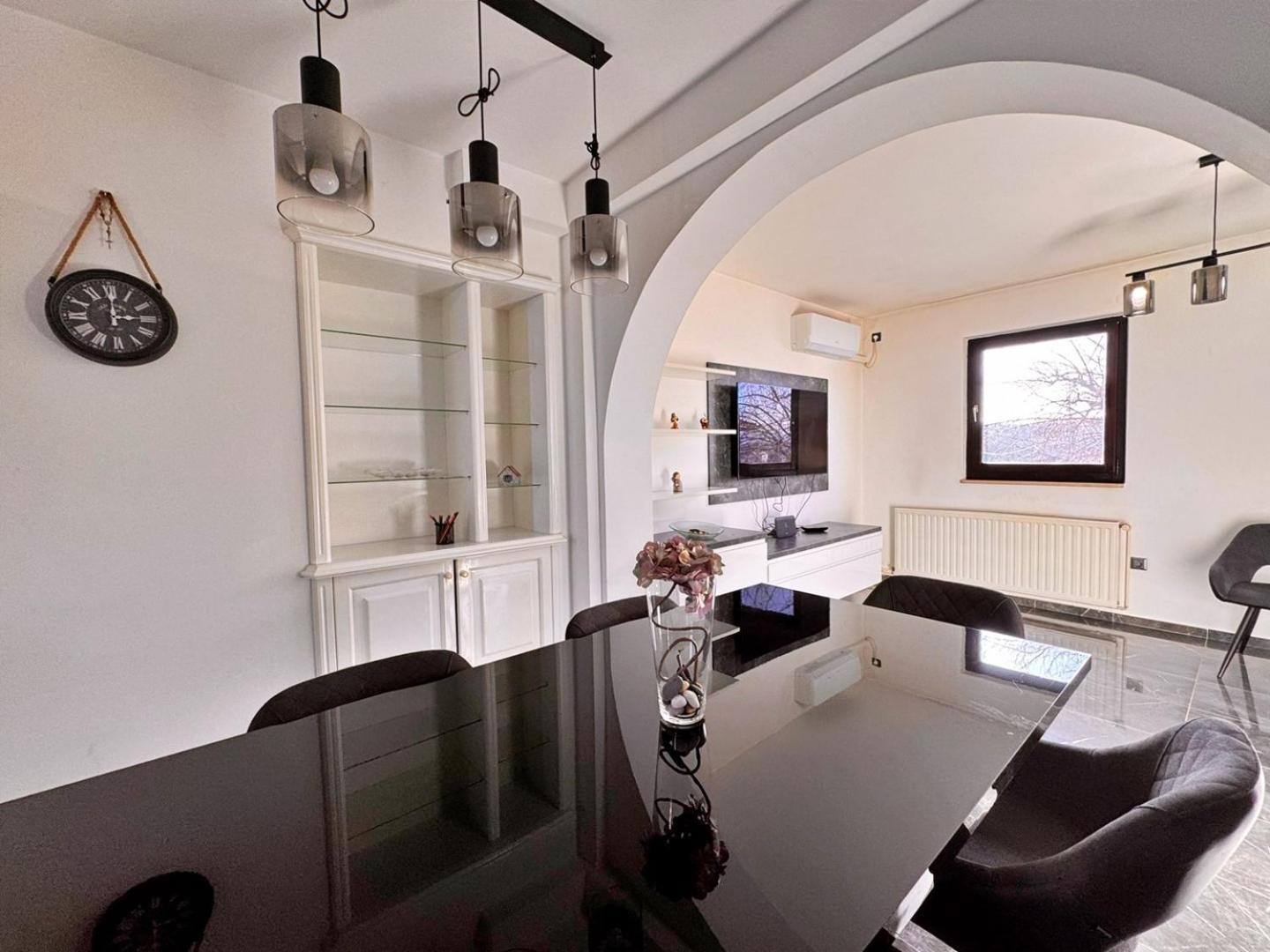 Apartments Katarina Malinska Esterno foto